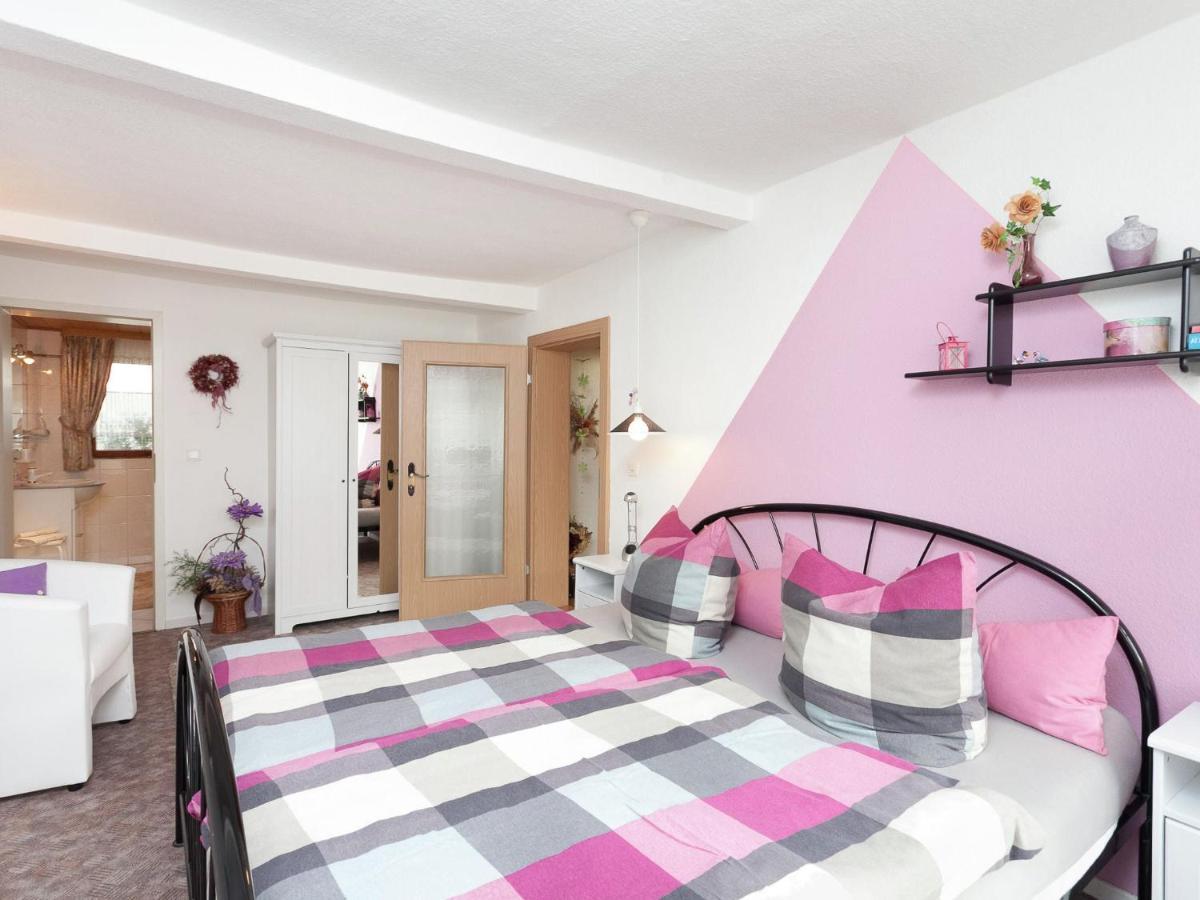 Apartment In Thuringian Forest With Garden Schwarzatal Bagian luar foto