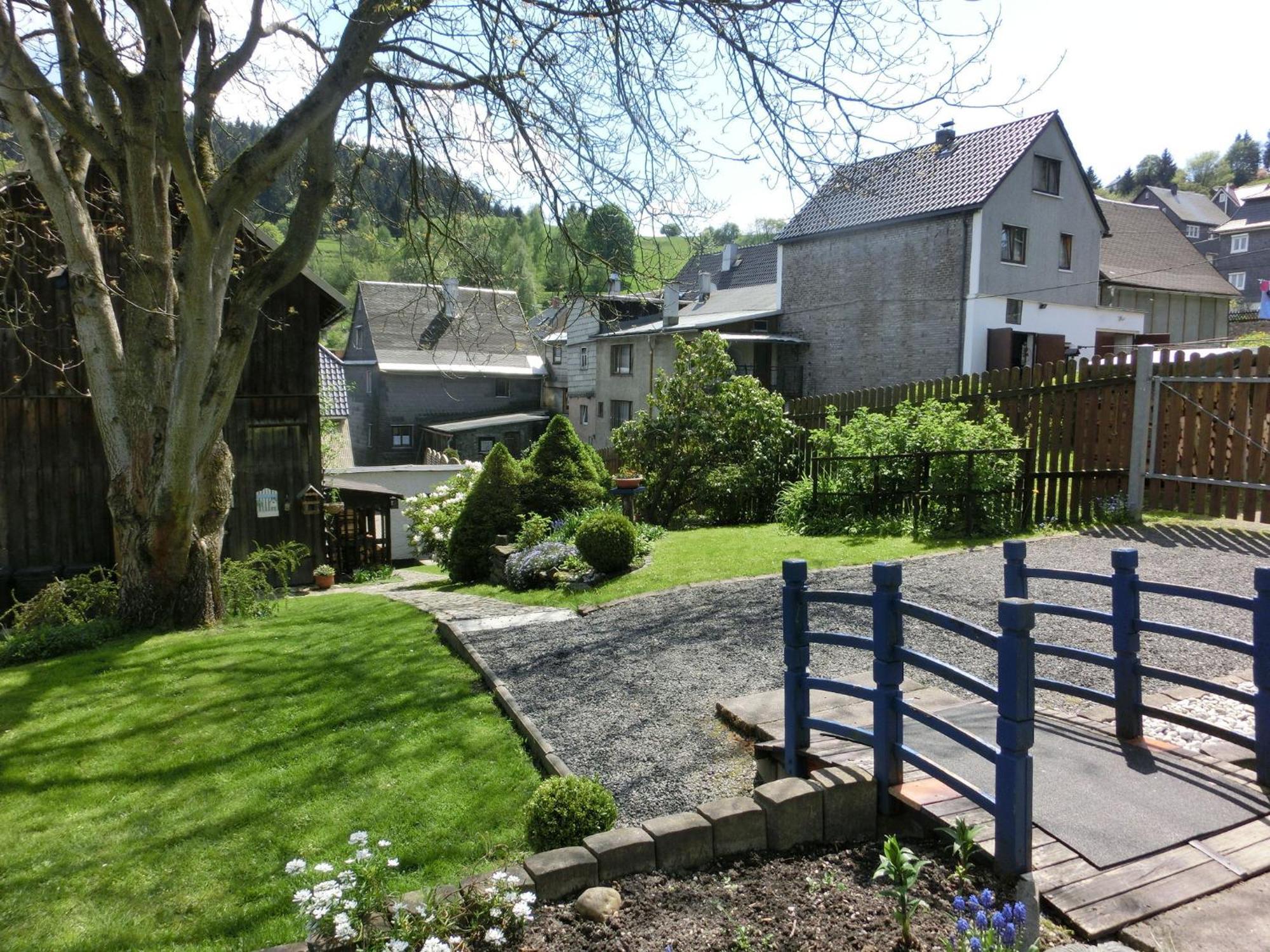 Apartment In Thuringian Forest With Garden Schwarzatal Bagian luar foto